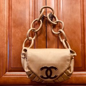 Authentic Chanel Sac Class Deriv handbag